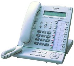 Telefono multilínea digital con pantalla, manos libres, 24 teclas programablñes, entrada de 2.5 mm para diadema (Usado). mod. KX-T7630